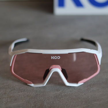 KOO Demos - White / Photochromic Pink